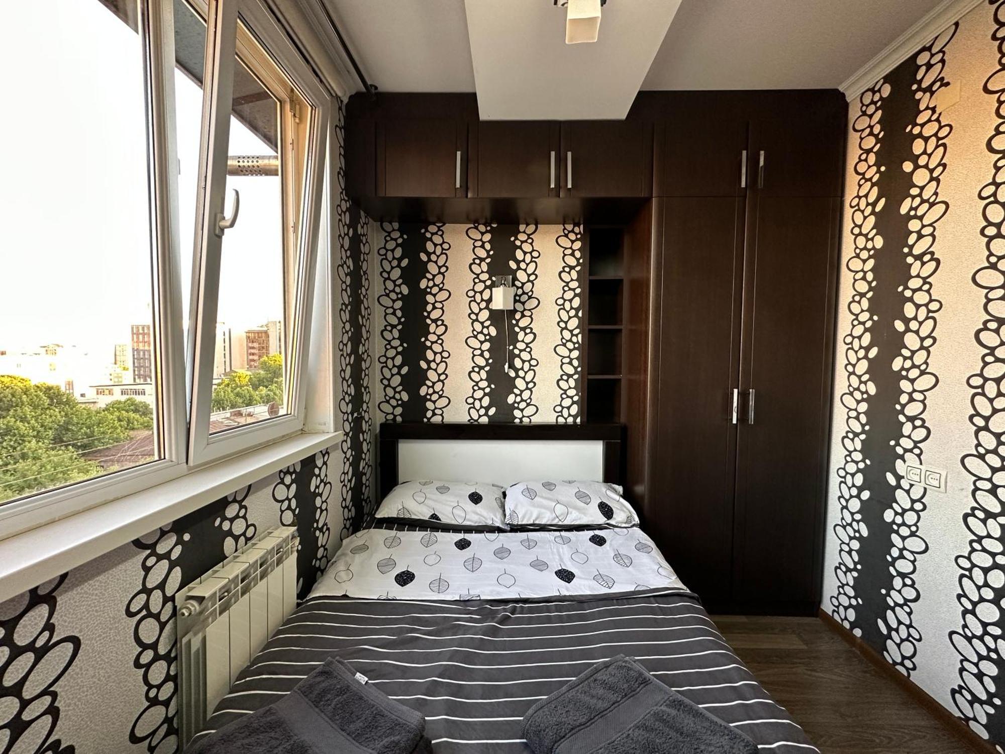 Yeznik Koghbatsi - Amiryan Crossroads 1 Bedroom Comfy Apartment With Balcony Ko100 Ереван Екстериор снимка